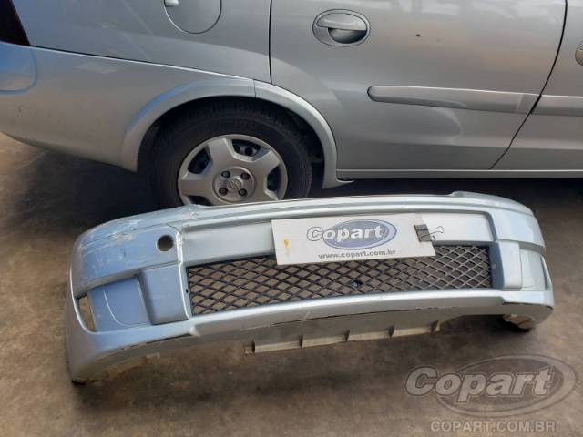 2011 CHEVROLET CORSA SEDAN 