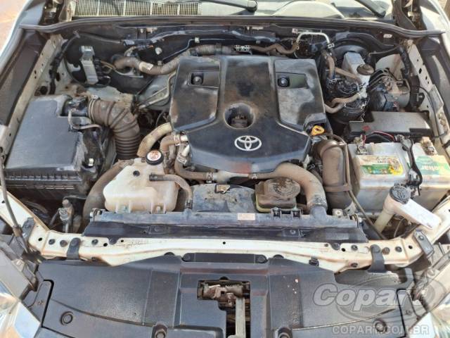 2021 TOYOTA HILUX CD 