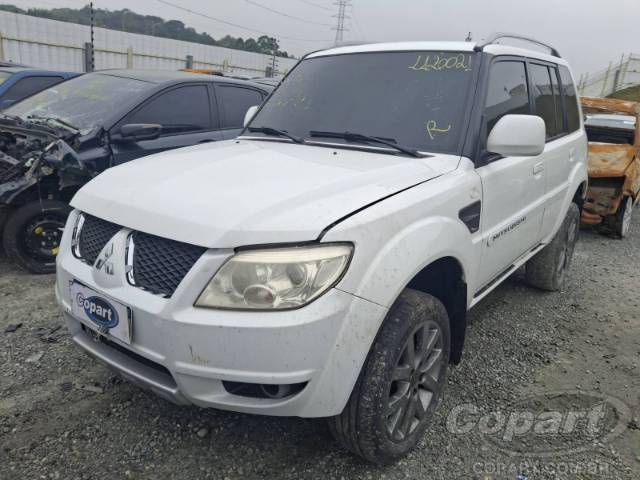 2014 MITSUBISHI PAJERO TR4 