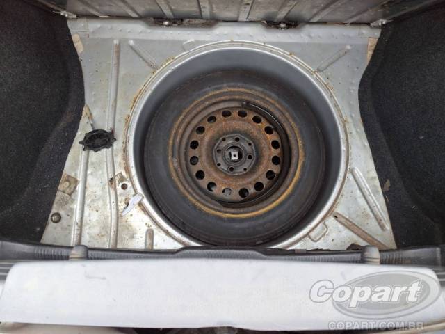 2011 VOLKSWAGEN GOL 