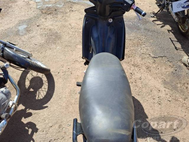 2015 YAMAHA CRYPTON 
