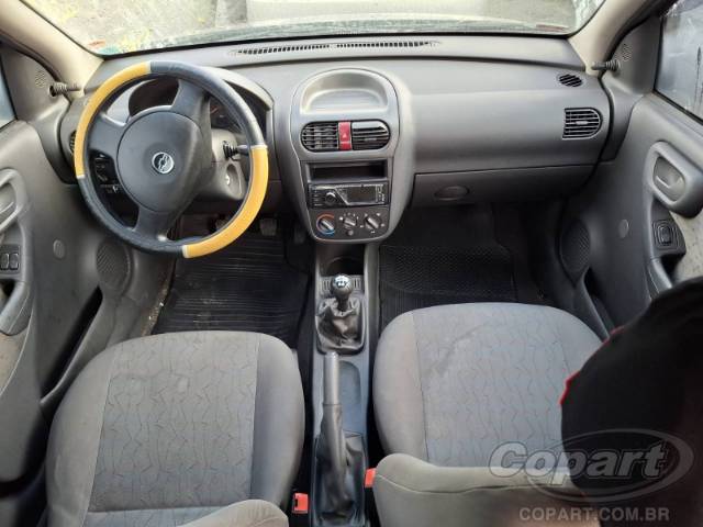 2006 CHEVROLET CORSA SEDAN 