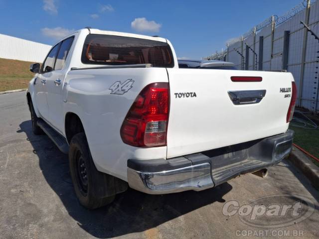 2016 TOYOTA HILUX CD 