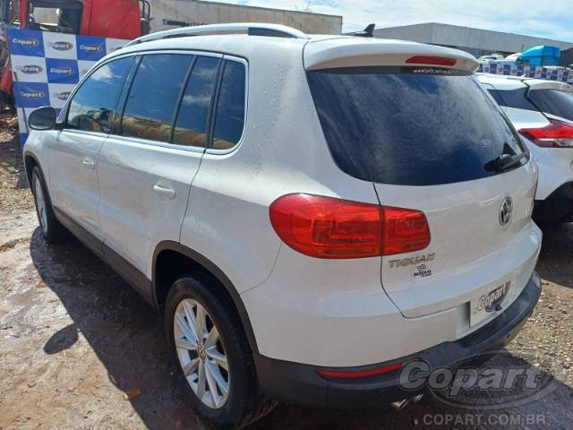 2015 VOLKSWAGEN TIGUAN 