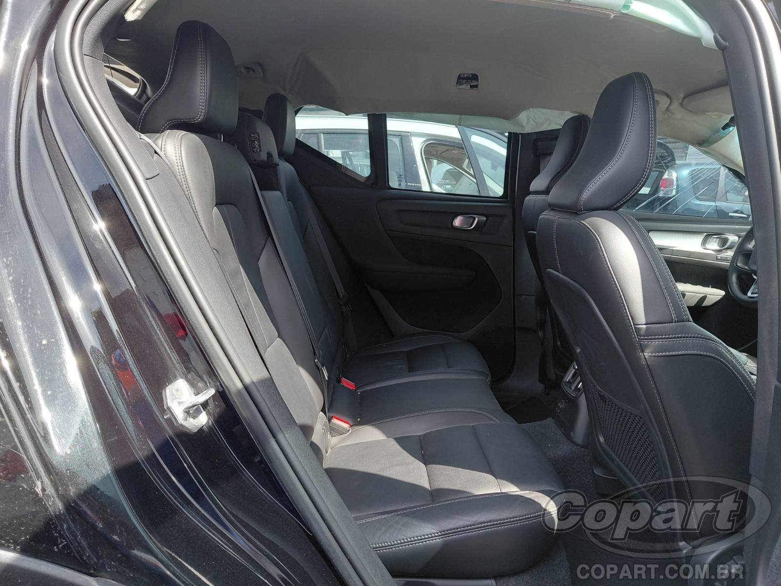 Foto 6 de 10: 2022 VOLVO XC40