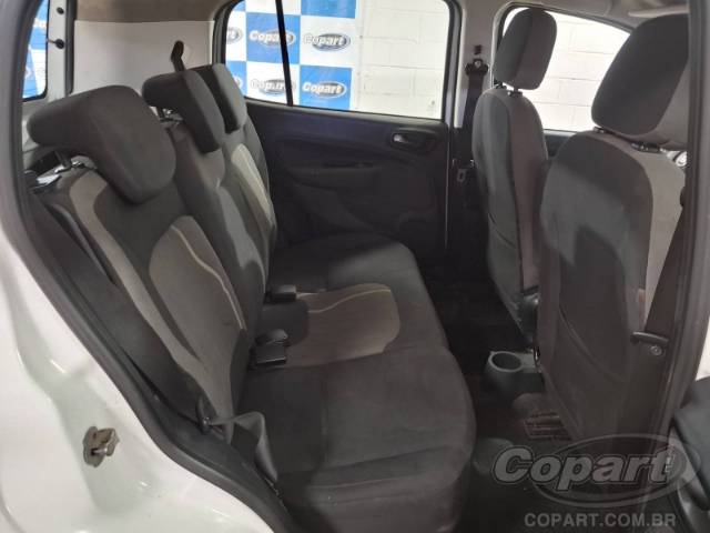 2016 FIAT UNO 