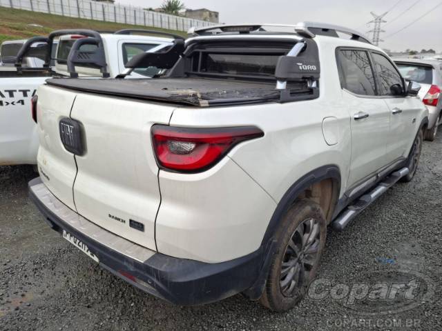 2022 FIAT TORO 