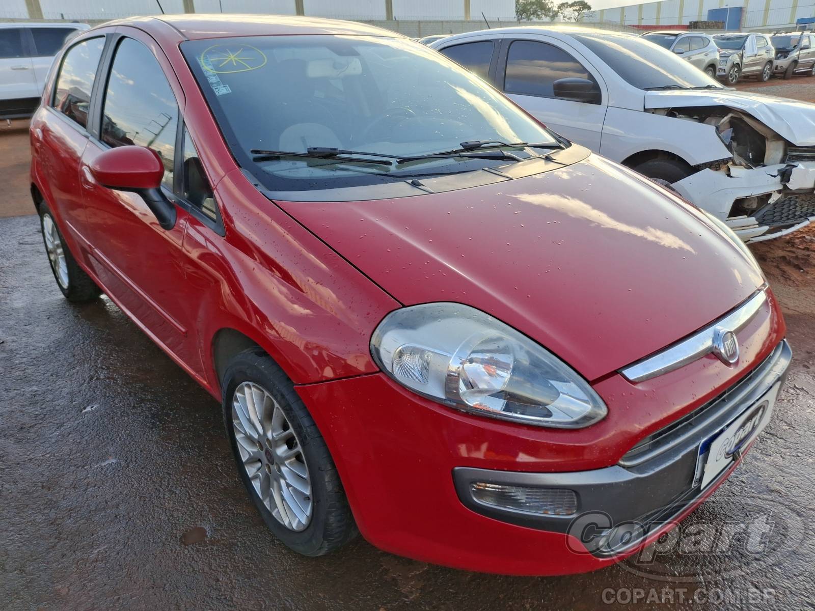 Veículo Fiat Punto FIAT PUNTO ESSENCE 1.6 16V E.TORQ 2013 2013 em leilão