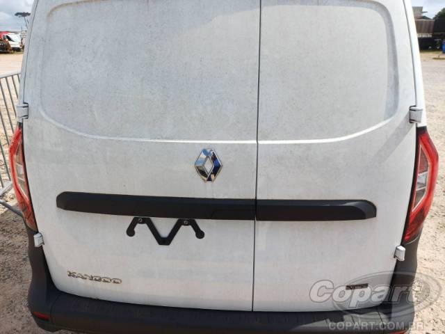 2025 RENAULT KANGOO 
