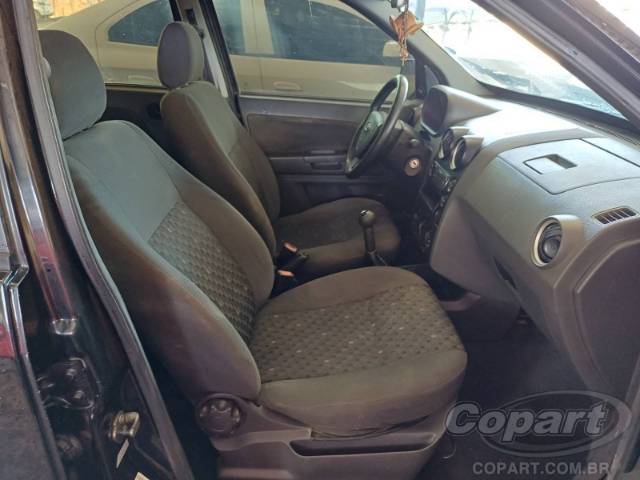 2005 FORD ECOSPORT 