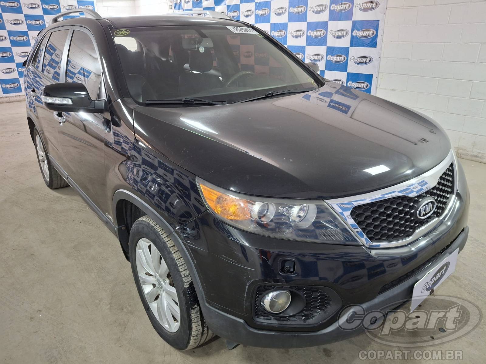 Veículo Hyundai Sorento KIA SORENTO EX 2.4 16V 2010 2011 em leilão