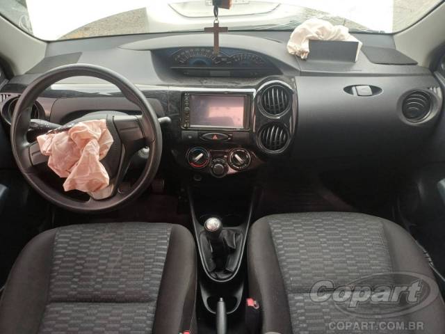 2016 TOYOTA ETIOS SEDA 
