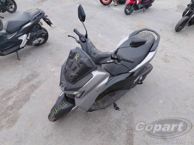 2025 YAMAHA NMAX 