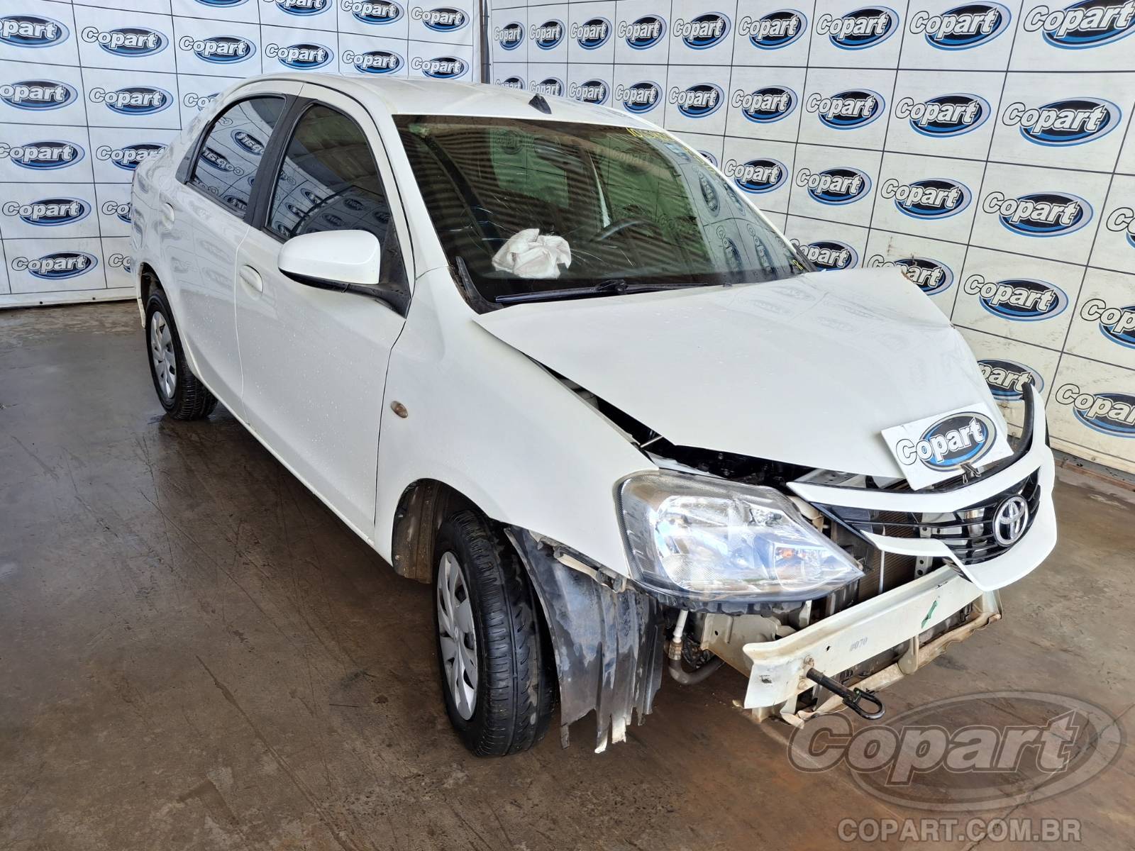 TOYOTA ETIOS SEDA 2018