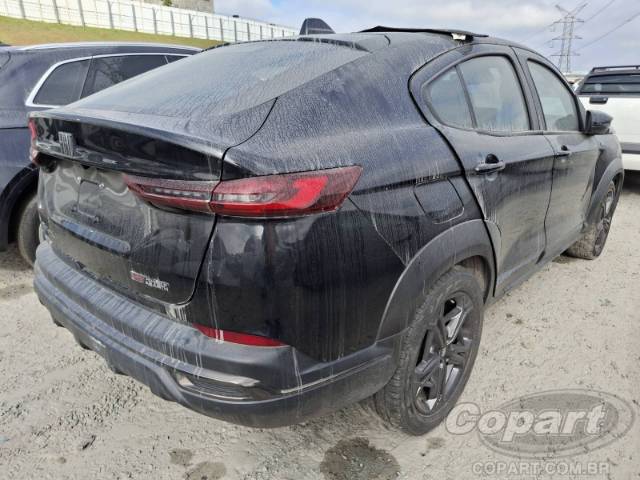 2023 FIAT FASTBACK 