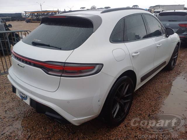 2022 PORSCHE MACAN 