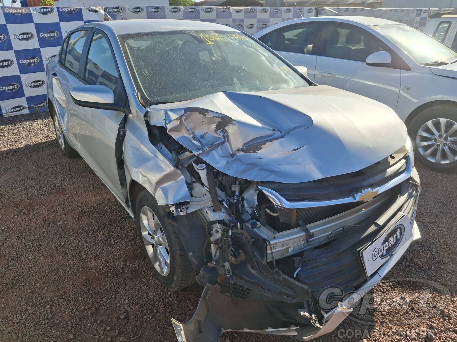 Veículo GM - Chevrolet Onix Plus 2020 CHEVROLET ONIX PLUS LT AT 1.0 12V ECOTEC TURBO 2020 em leilão