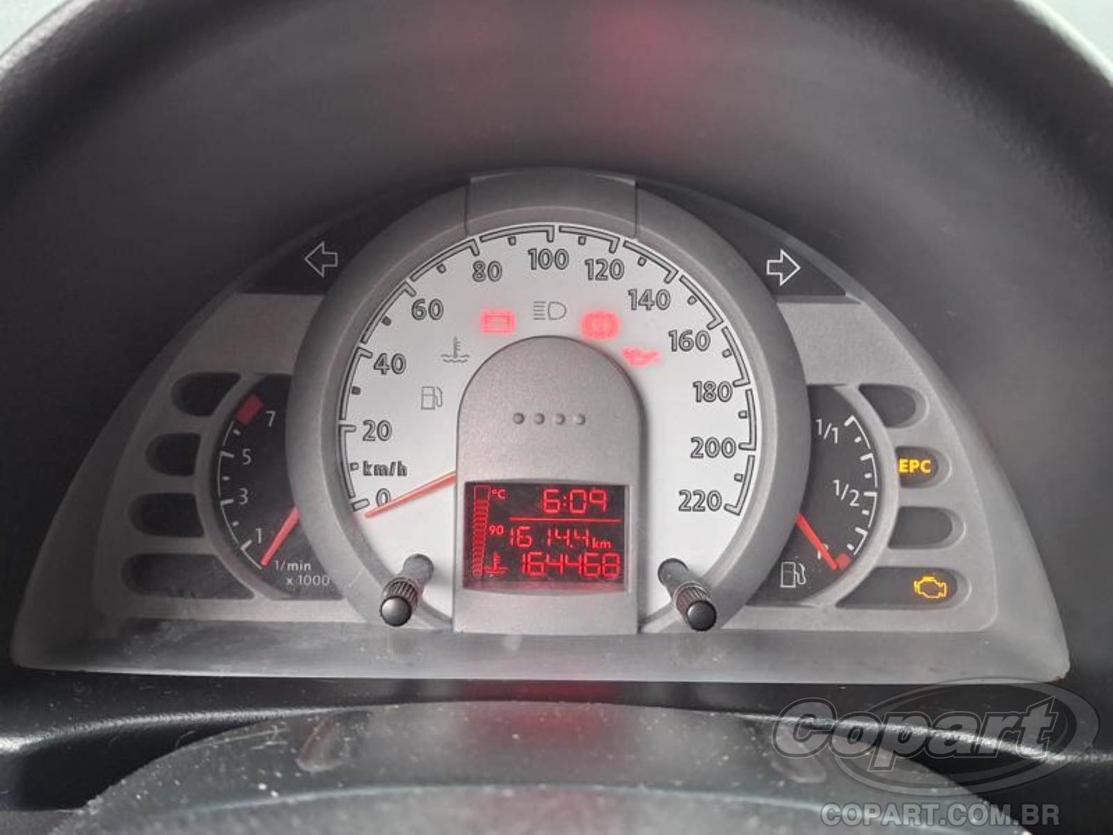 Foto 8 de 10: 2009 VOLKSWAGEN FOX