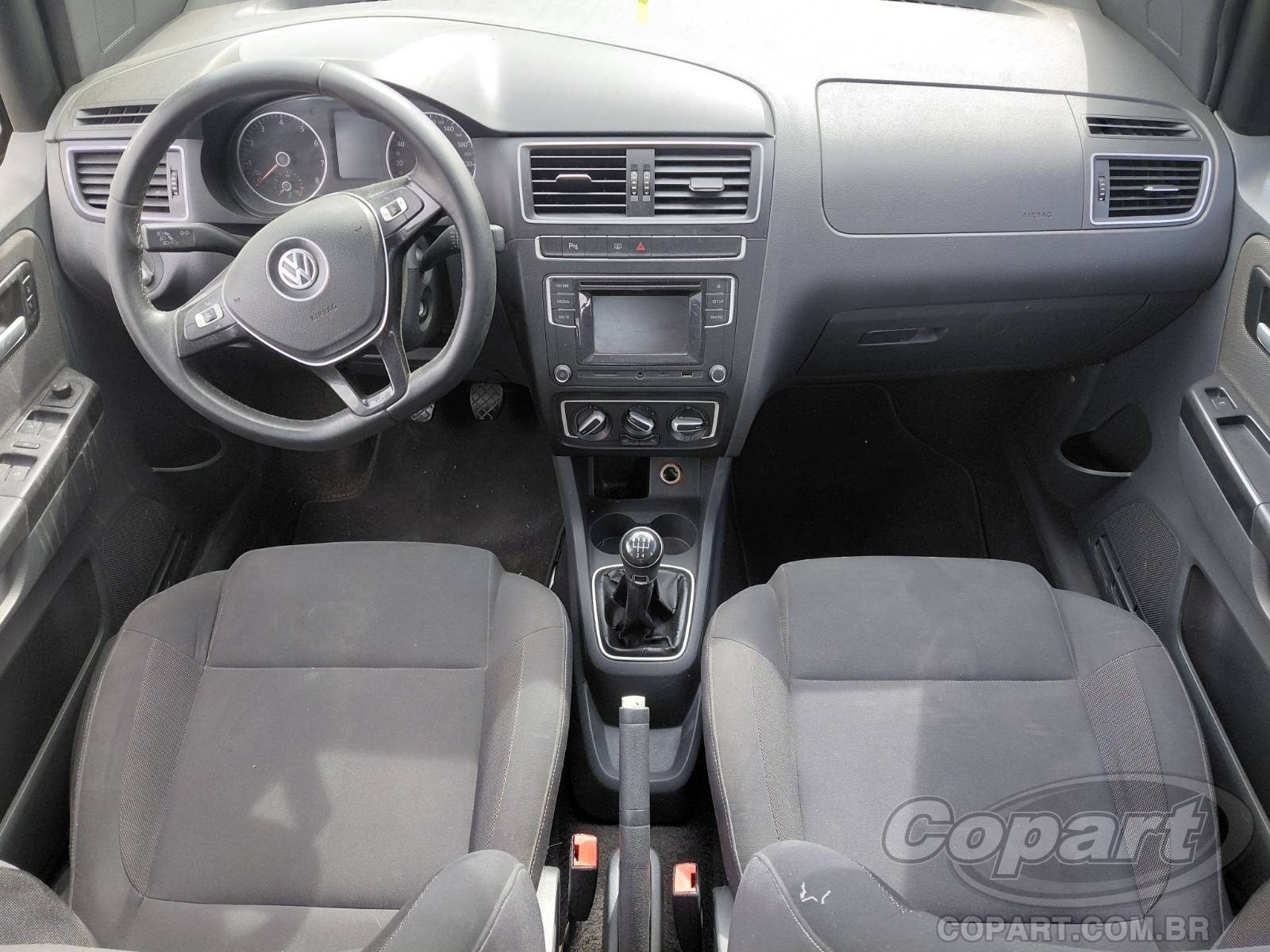 2017 VOLKSWAGEN FOX — foto 9 de 10