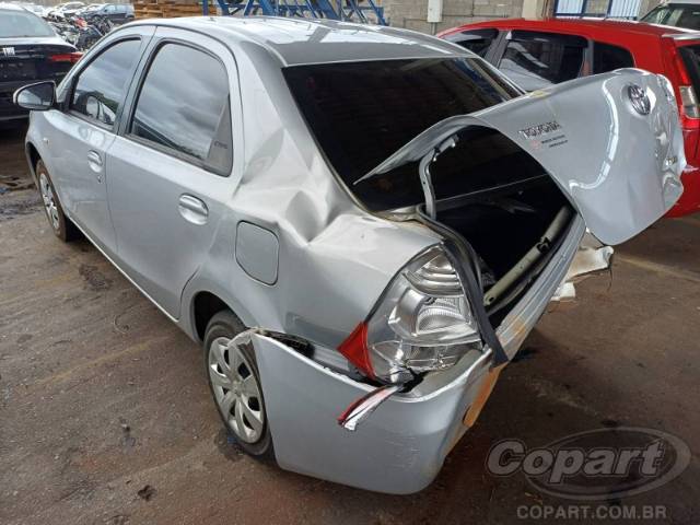 2016 TOYOTA ETIOS SEDA 