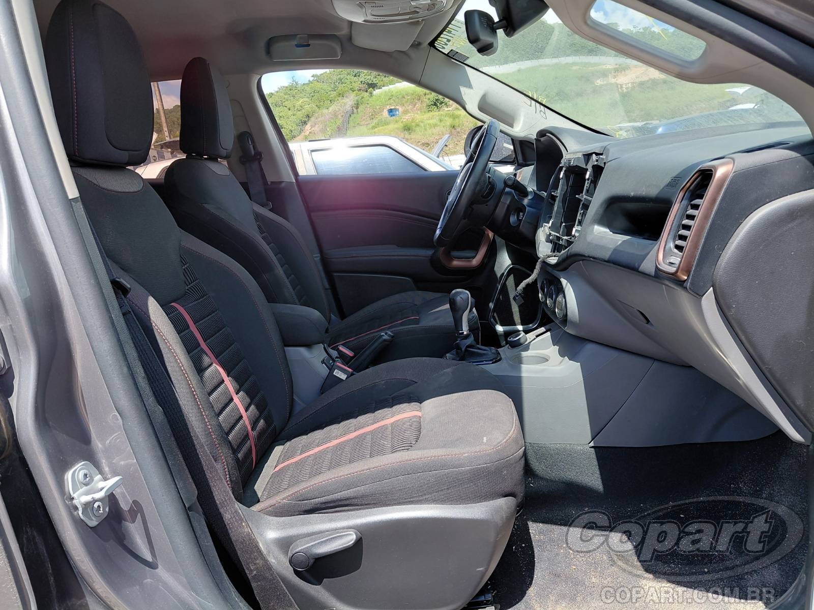 Foto 5: 2021 FIAT TORO