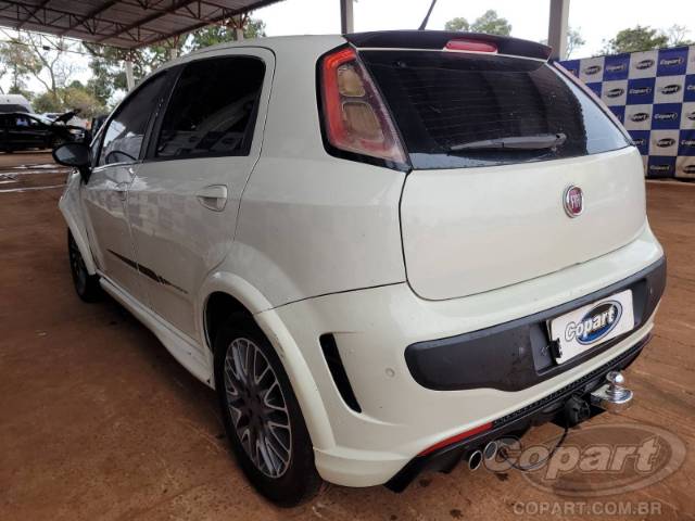 2014 FIAT PUNTO 
