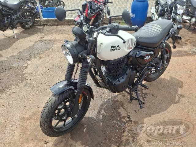 2025 ROYAL ENFIELD HUNTER 