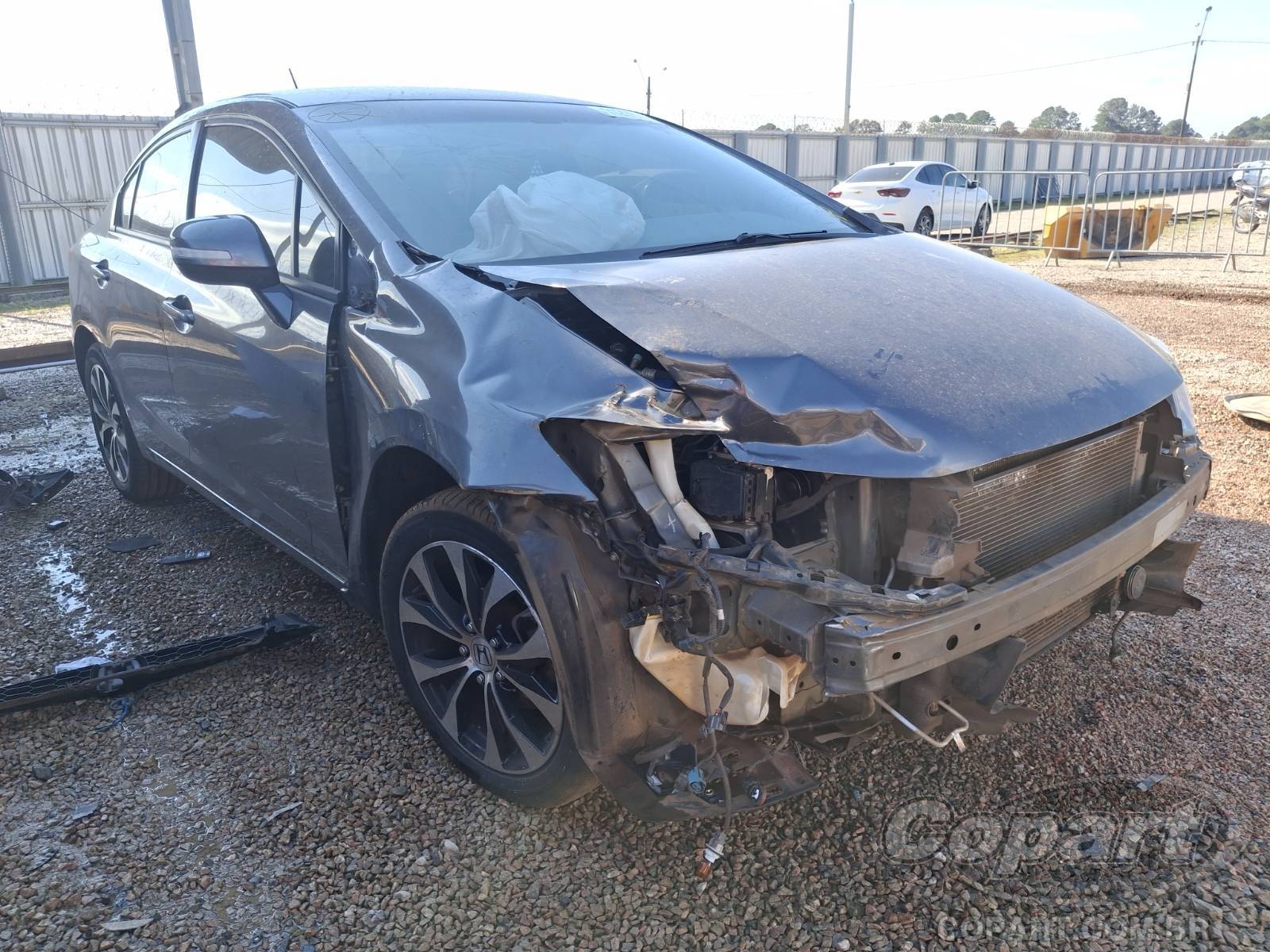 Veículo Honda Civic HONDA CIVIC Civic LXR 2.0 16V i-VTEC 2016 2016 em leilão