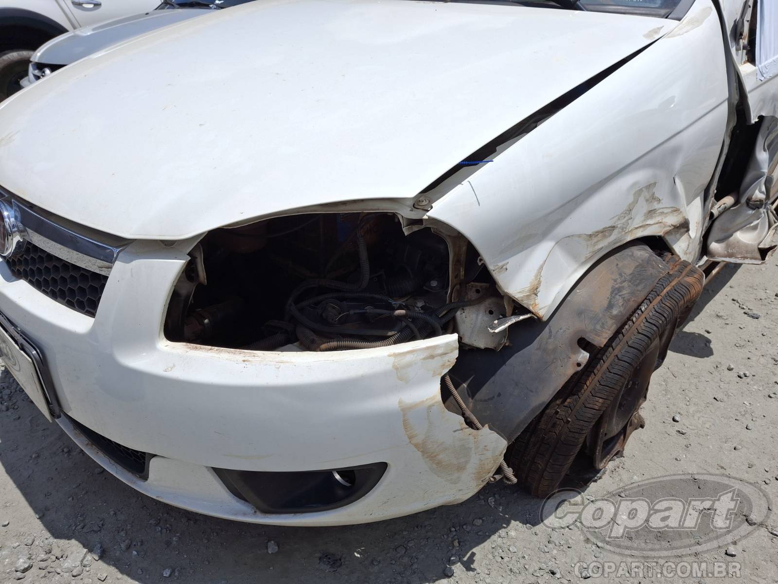 Foto 14 de 14: 2015 FIAT SIENA