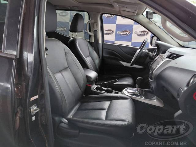 2021 NISSAN FRONTIER CD 
