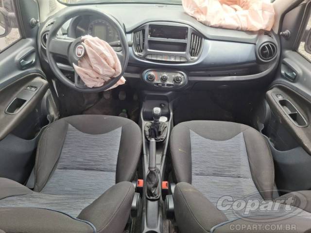 2019 FIAT UNO 