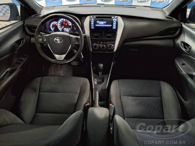 2022 TOYOTA YARIS 