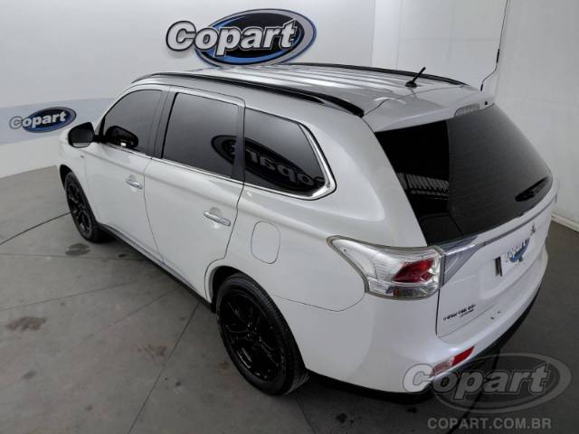 2015 MITSUBISHI OUTLANDER 