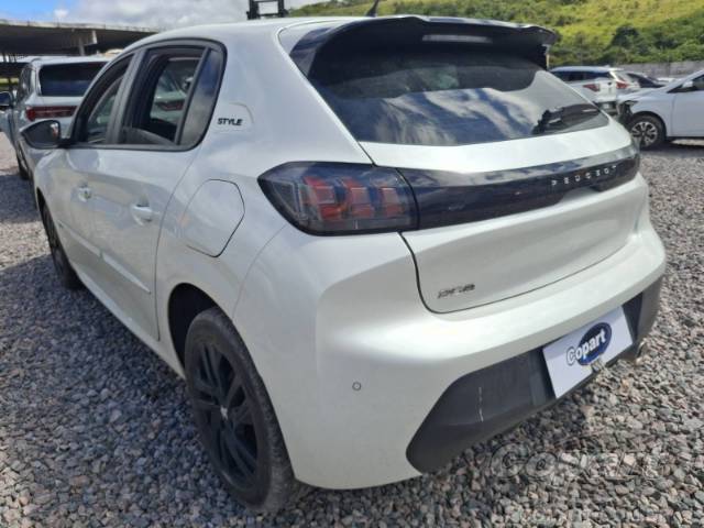 2023 PEUGEOT 208 