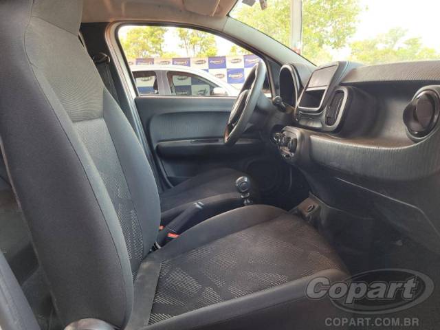 2021 FIAT MOBI 
