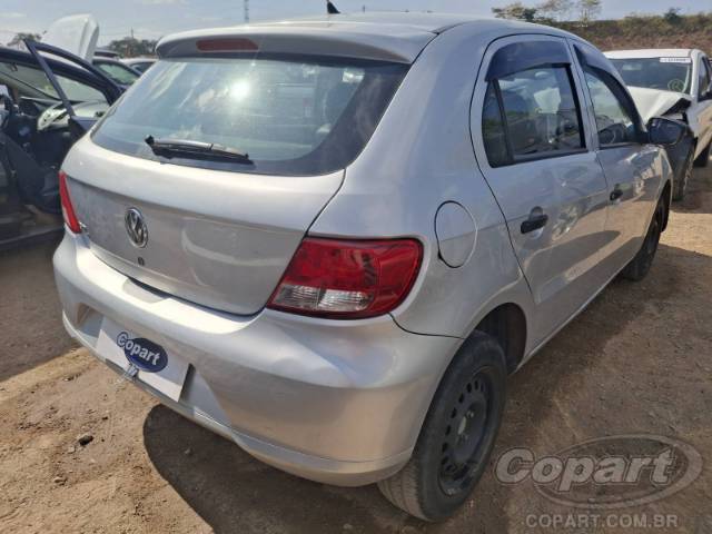 2013 VOLKSWAGEN GOL 