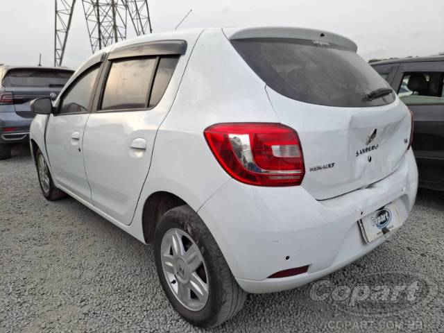 2015 RENAULT SANDERO 