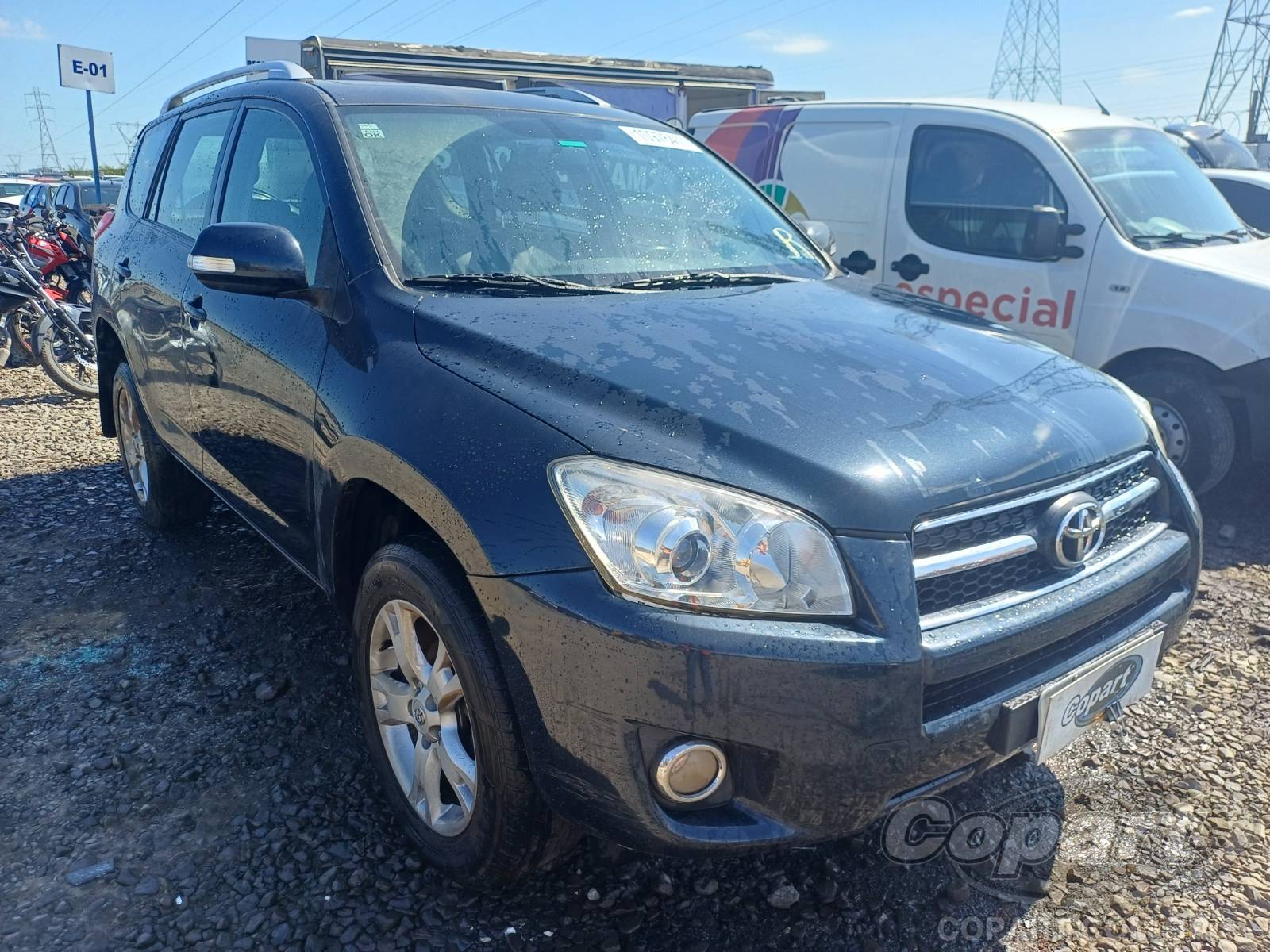 Veículo Toyota RAV4 Toyota RAV4 2.4 16V 2012 2012 em leilão