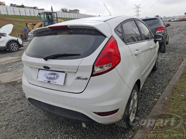 2015 FORD FIESTA 