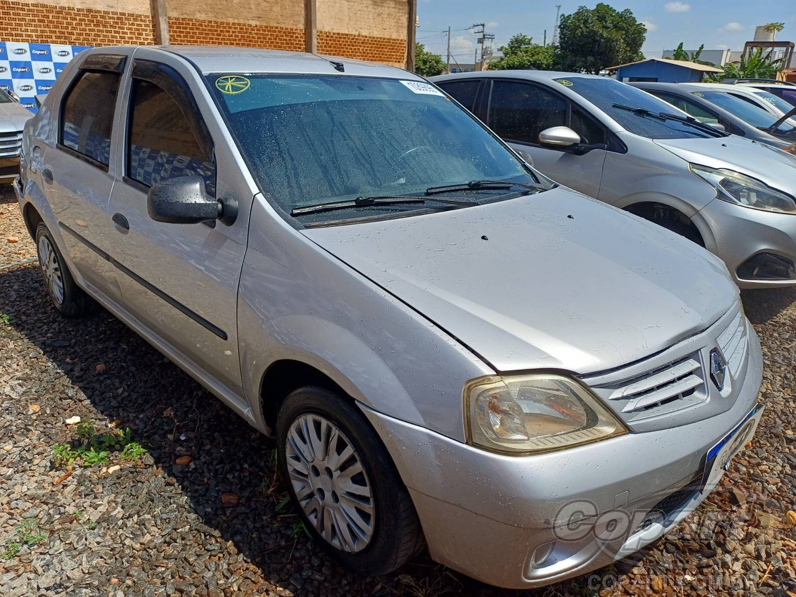 Veículo Renault Logan RENAULT LOGAN 2010 1.6 Flex 2010 em leilão