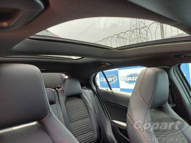 2020 MERCEDES BENZ GLA 