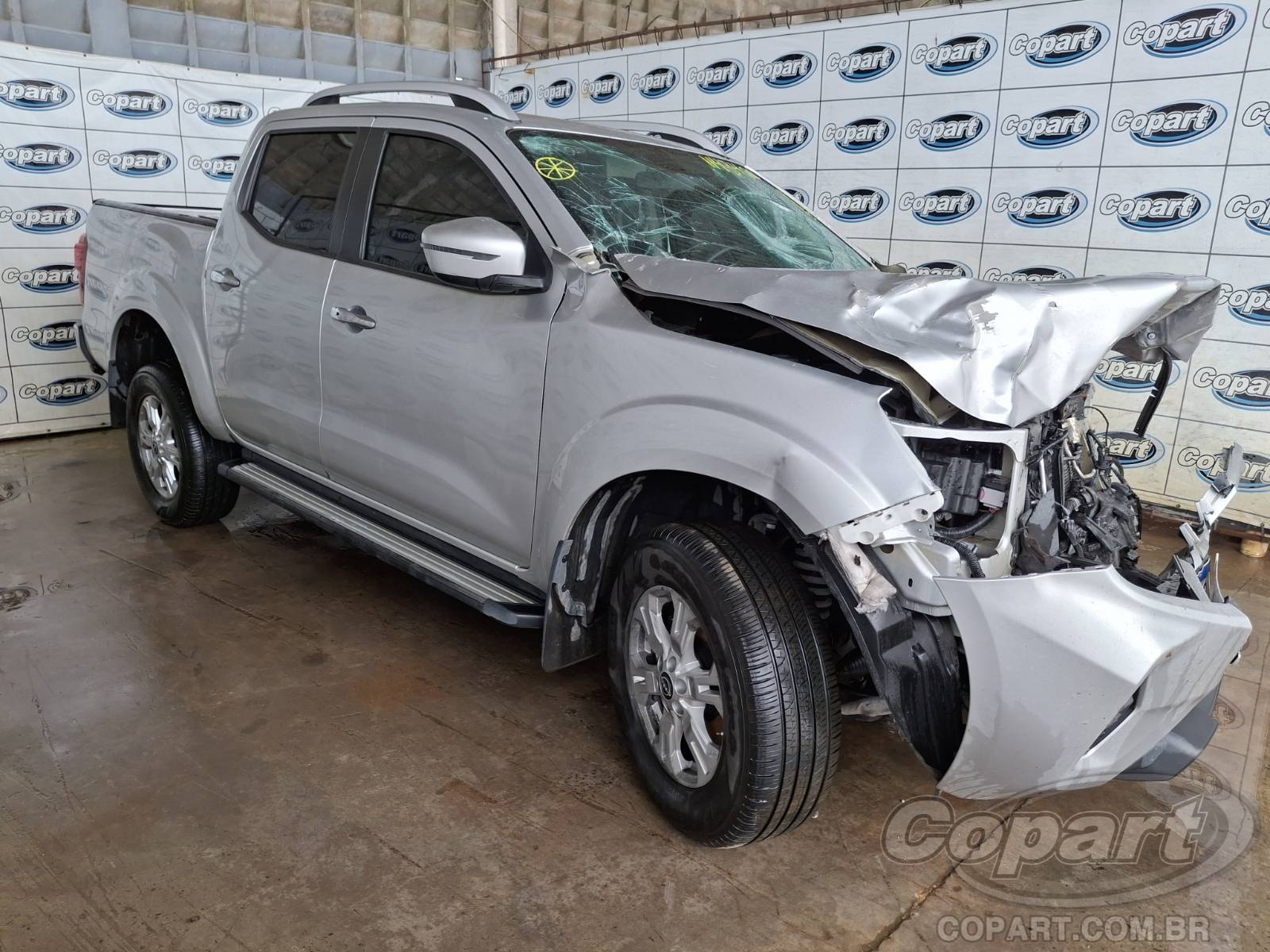 2025 NISSAN FRONTIER CD