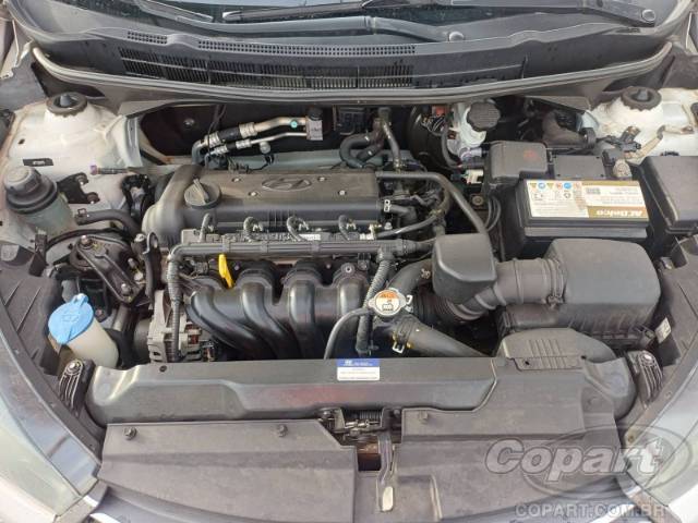 2017 HYUNDAI HB20S 