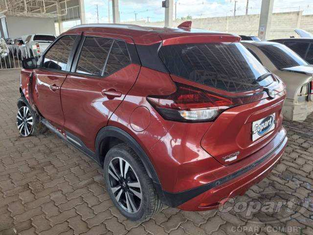 2022 NISSAN KICKS 
