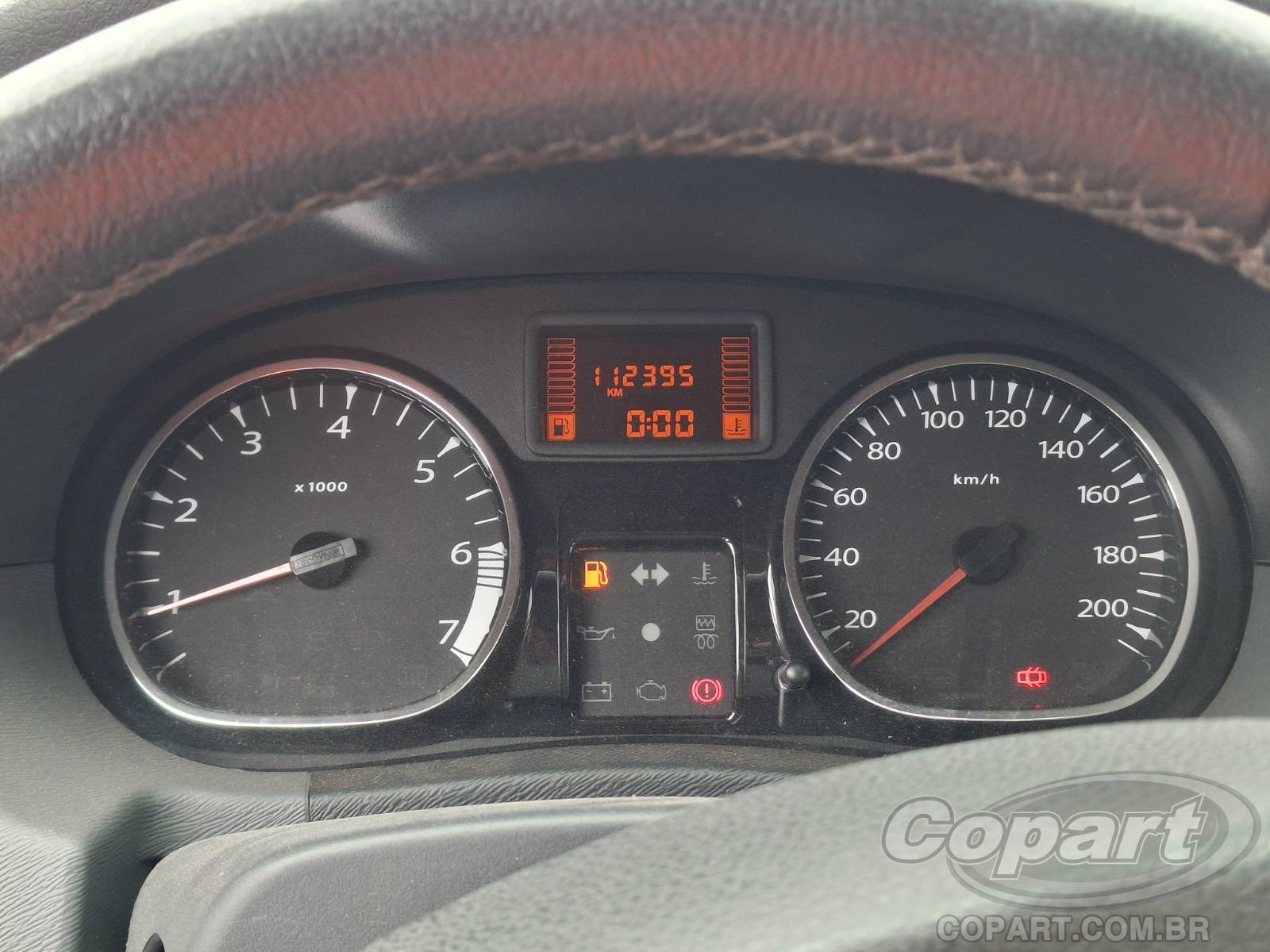 Foto 8 de 11: 2014 RENAULT DUSTER
