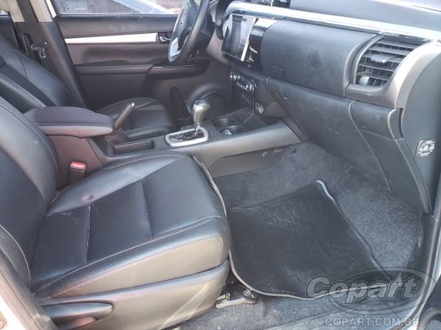 Foto 5: 2016 TOYOTA HILUX CD