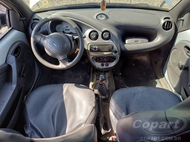 2005 FORD KA 