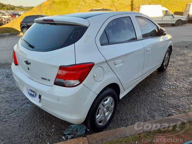 2015 CHEVROLET ONIX 