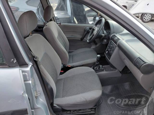 2009 CHEVROLET CLASSIC 