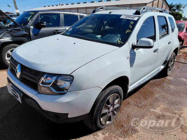 2020 RENAULT DUSTER 